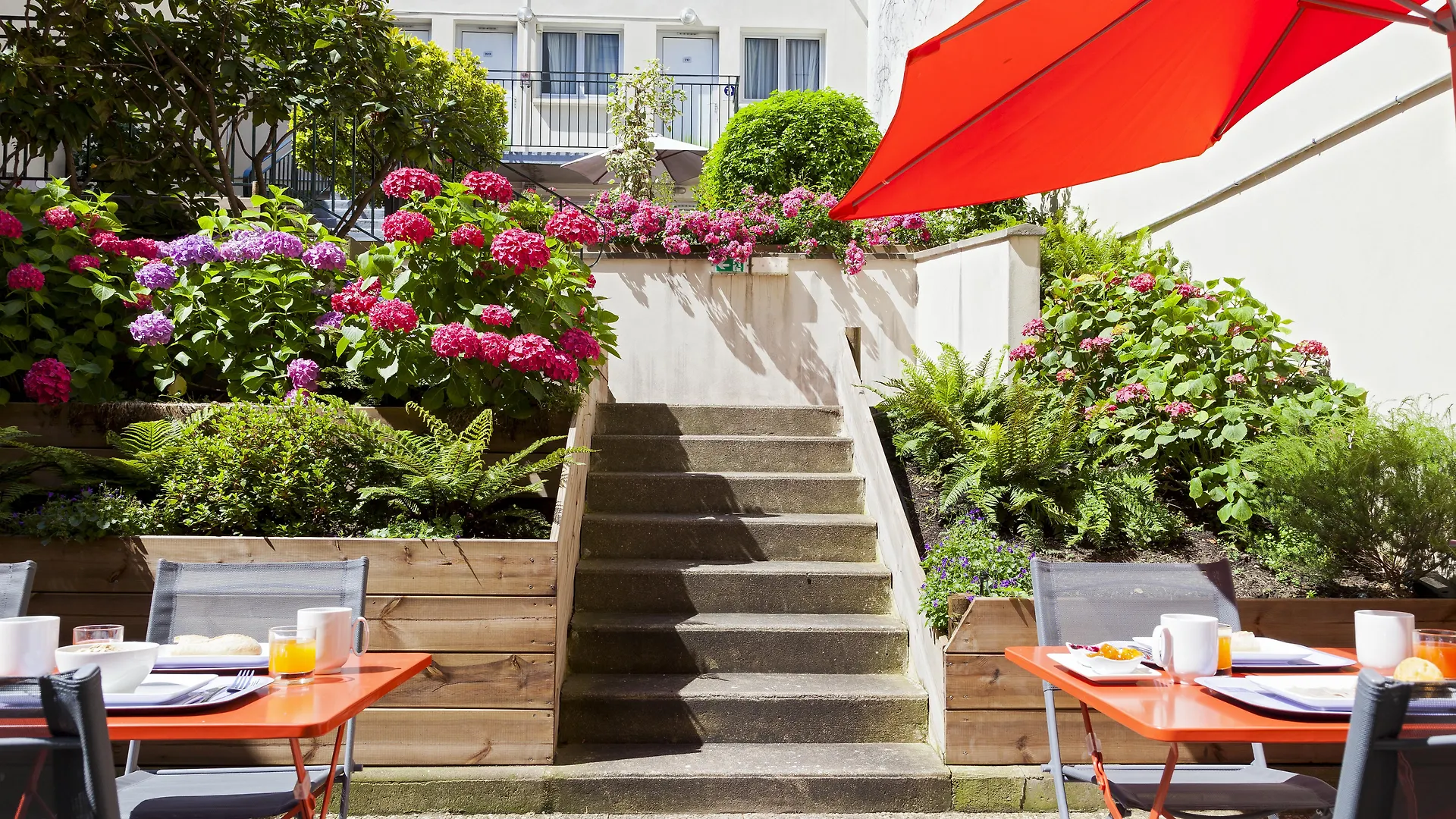 Timhotel Nation Paris France