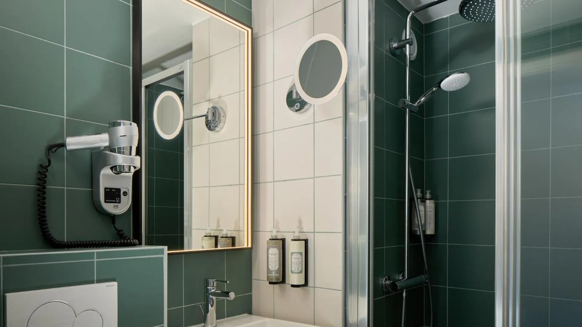 Timhotel Nation Paris France