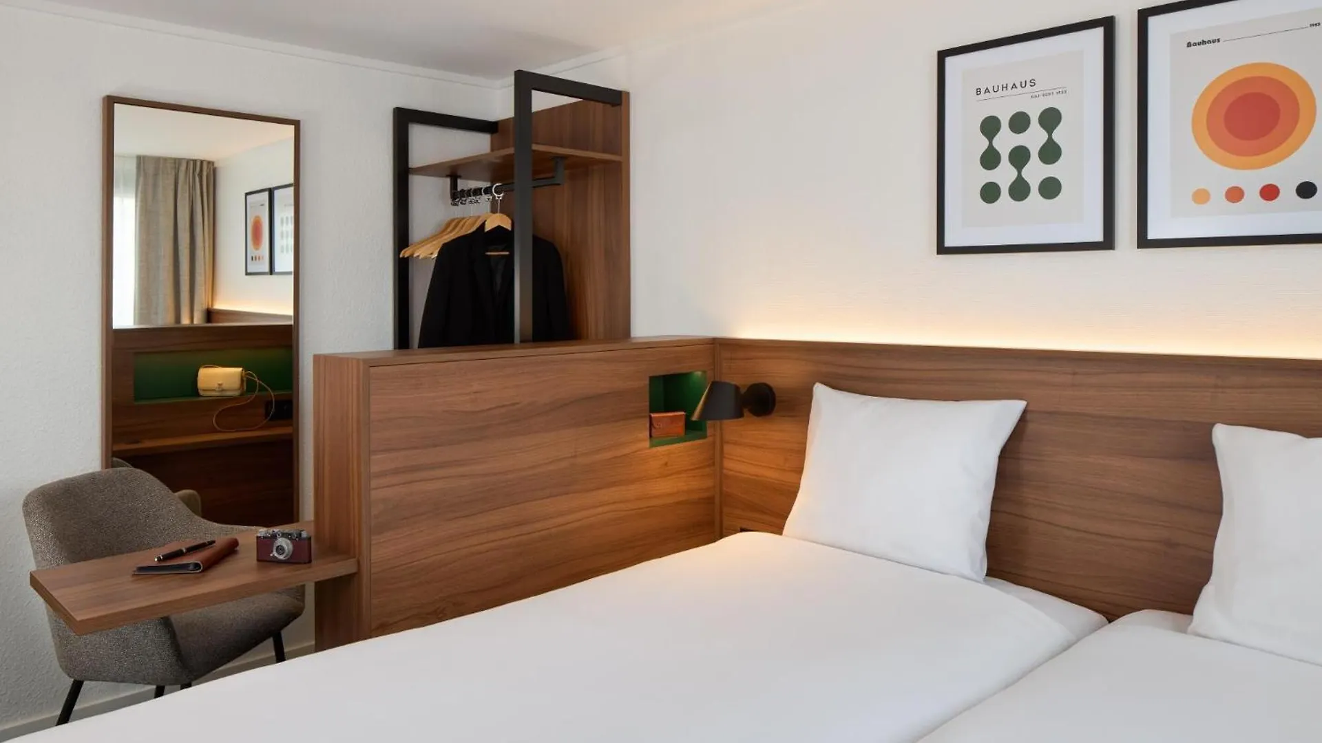 Timhotel Nation Paris 3*,  France