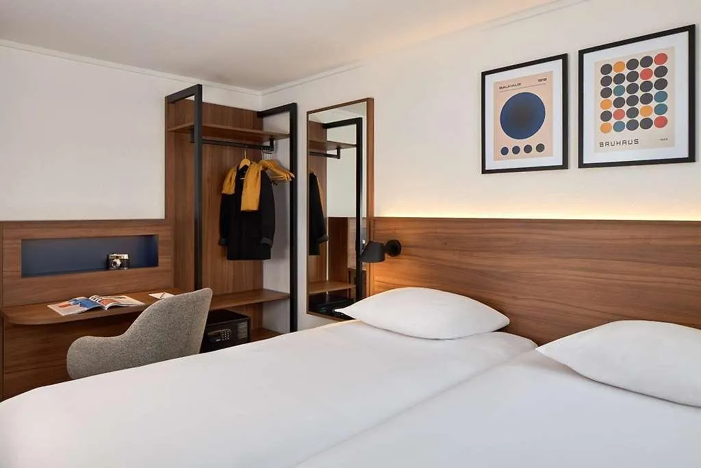 Timhotel Nation Paris 3*,