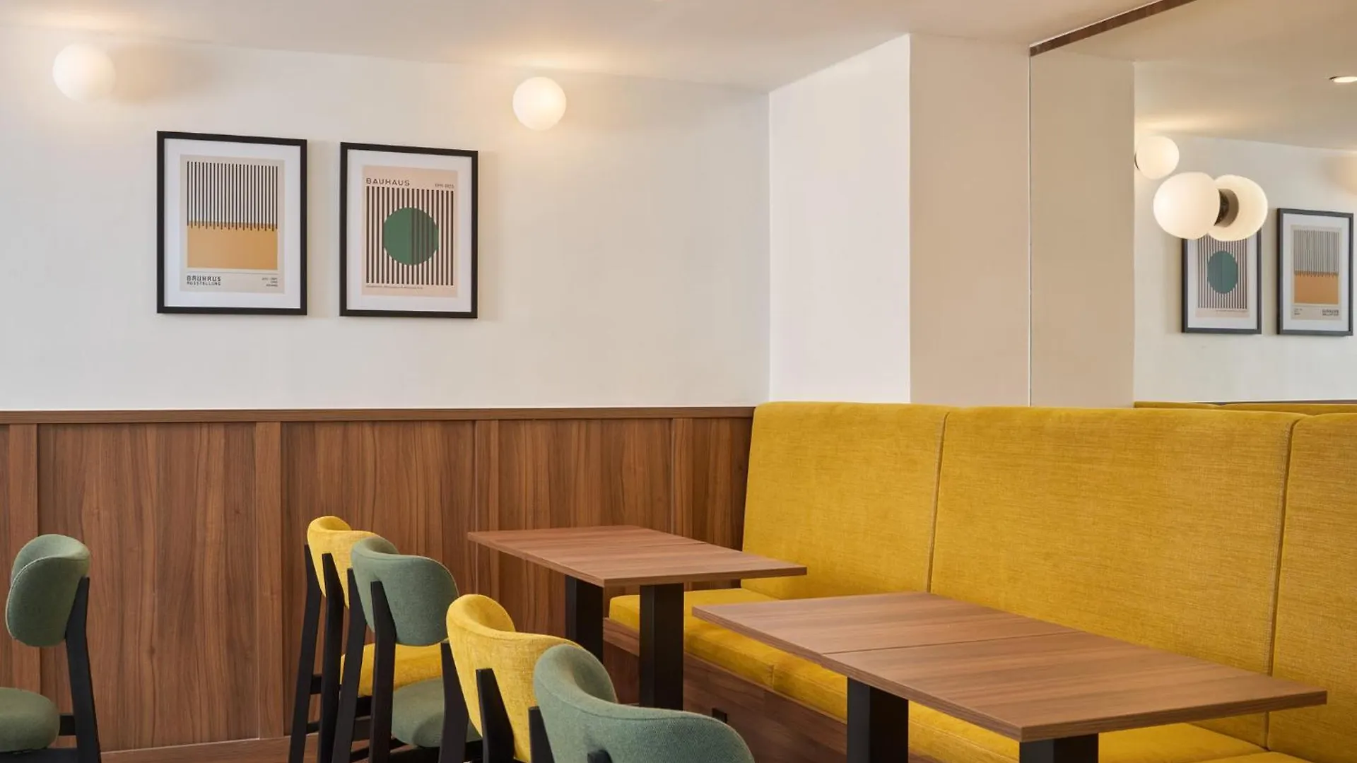 Hotel Timhotel Nation Paris