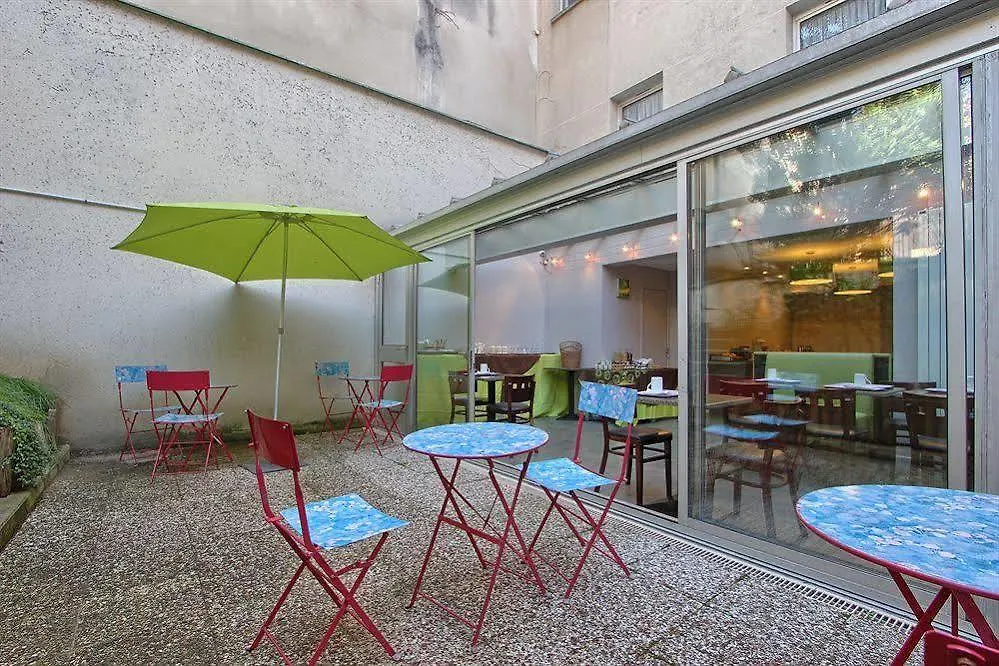 Hotel Timhotel Nation Paris